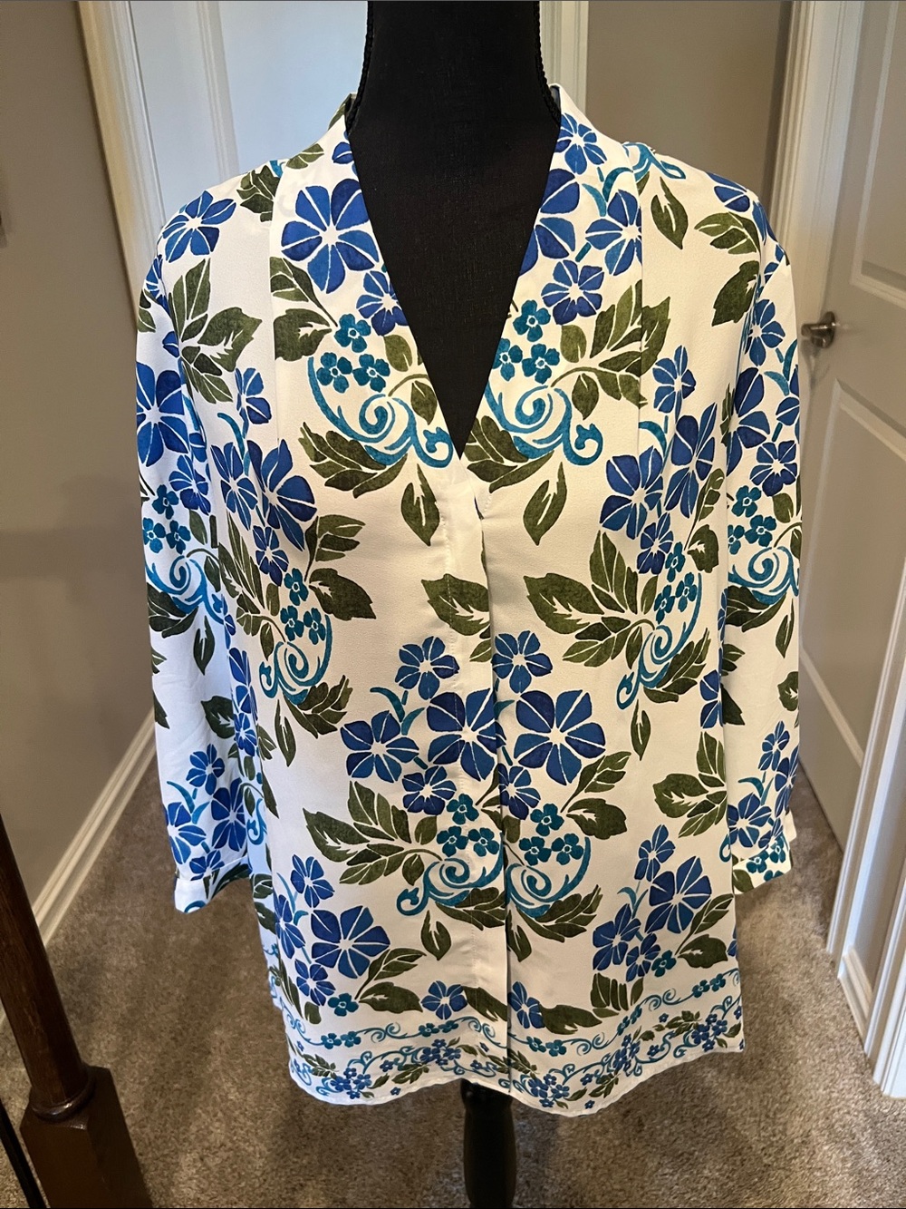 Investments White Tunic with Blue Floral and Green Leaf Pattern